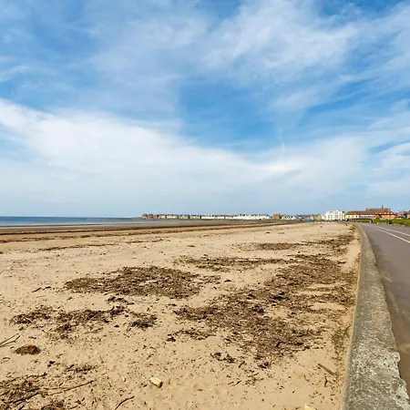 Troon No 1 Apartments Exterior photo
