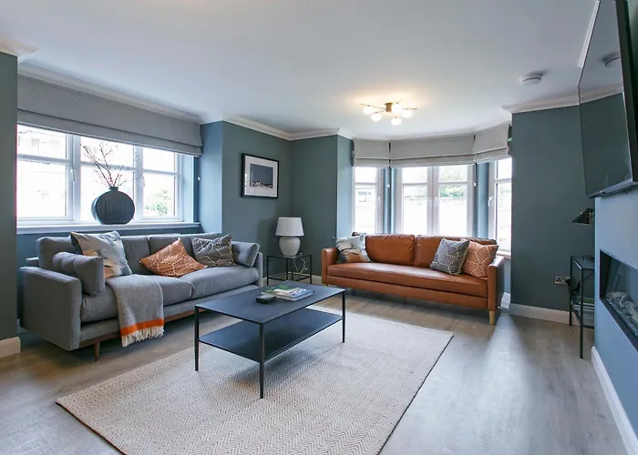 Troon No 1 Apartments